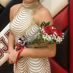 Cocktail/ homecoming / formal dress